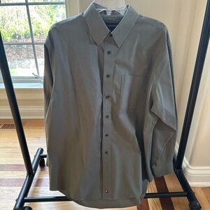 Nordstrom Smartcare button down shirt